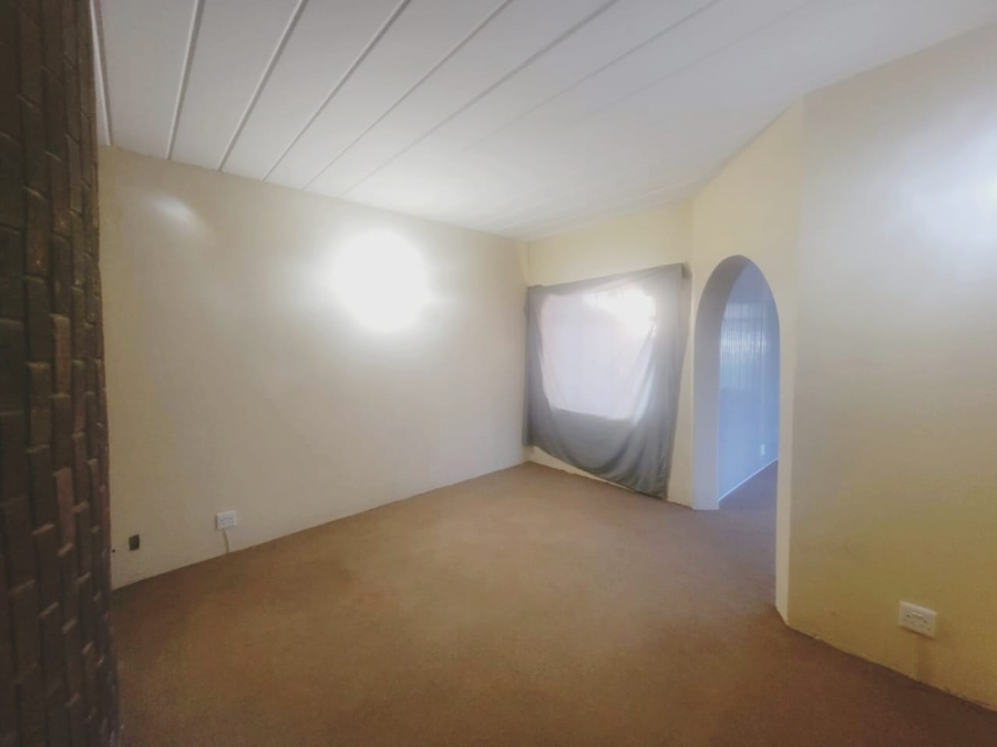 3 Bedroom Property for Sale in Uitsig Free State